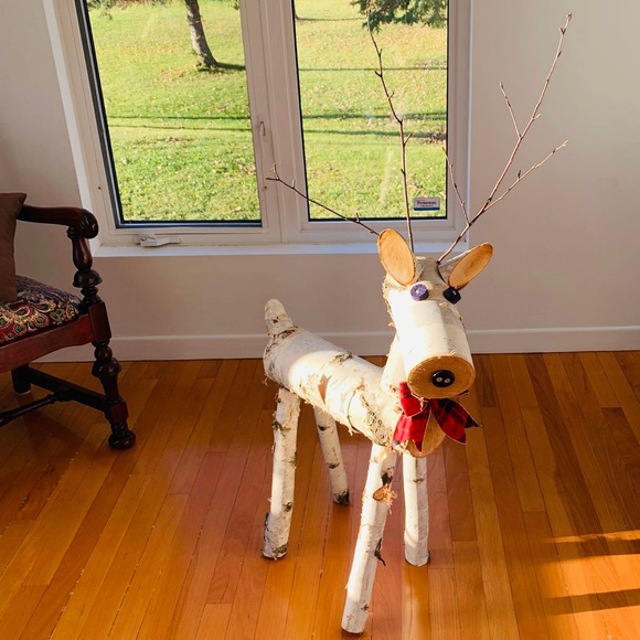 Gift/Decor birch wooden deer Handmade in 🇨🇦 - Picture 4 of 4